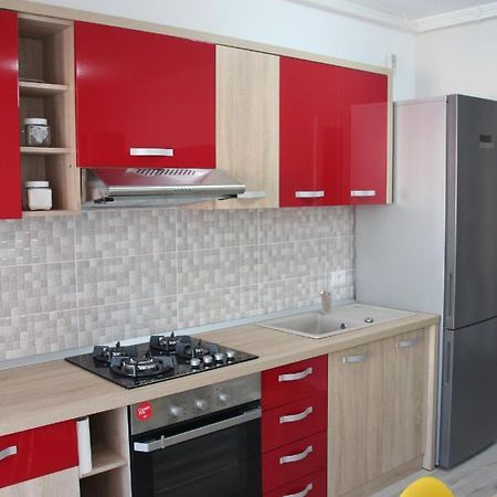 Lowcost Tryp Oradea Exterior foto