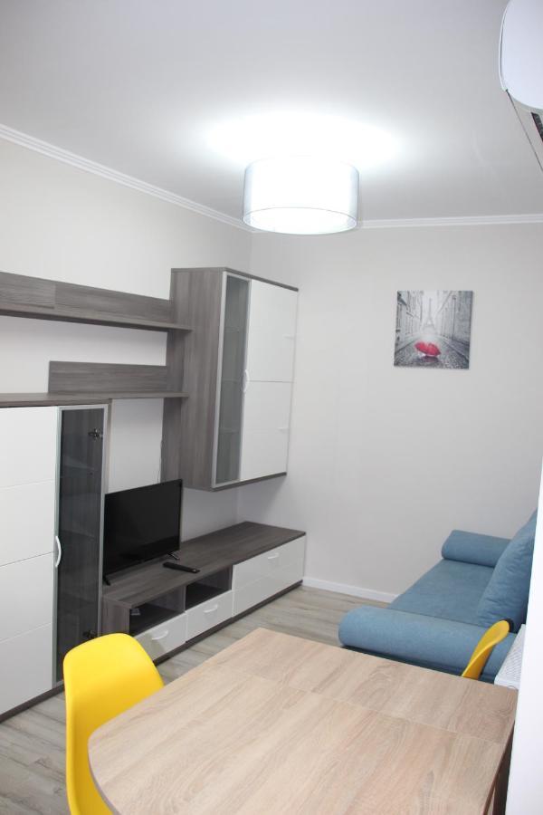 Lowcost Tryp Oradea Exterior foto