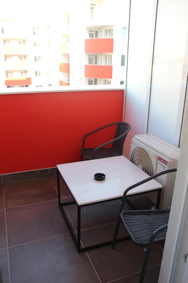 Lowcost Tryp Oradea Exterior foto